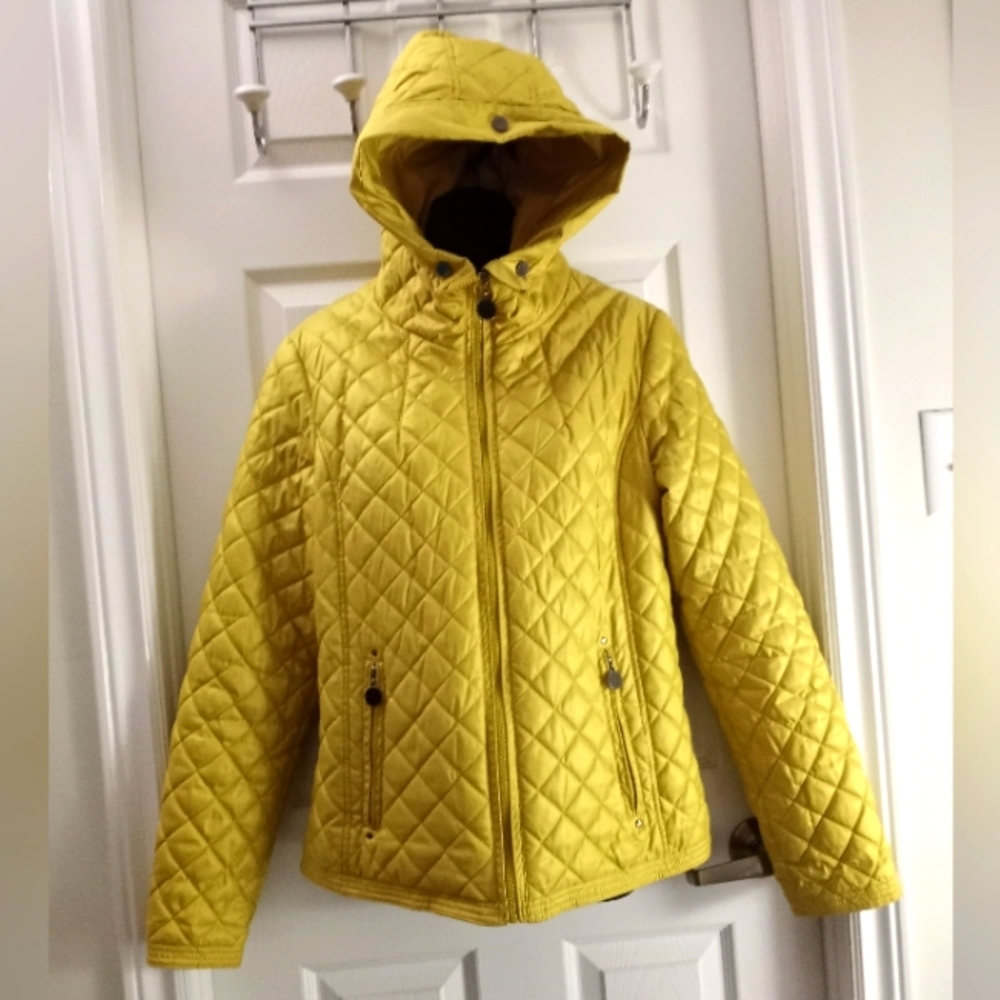 R.U. PRETTY lightweight quilted jacket